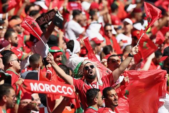 رحلات استثنائية للجماهير لتشجيع "الأسود"