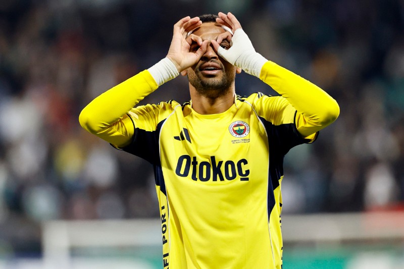 النصيري يرفع رصيده التهديفي إلى 7 بعد هدف في مرمى "ريزيسبور"