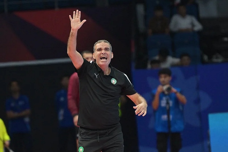 الدكيك: المنتخب المغربي داخل القاعة أدار اللقاء ضد طاجيكستان بذكاء