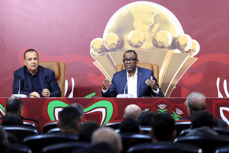 الأمين العام للكاف يتوقع "كان الأرقام القياسية" وحجي يكشف تفاصيل تنظيمية
