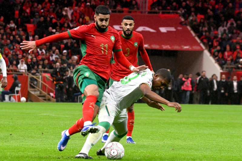 بالأرقام.. الأسود يسيطرون في الافتتاح