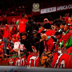 دعوات للجماهير لرفع نسق التشجيع.. والركراكي: نريد أن نحس أننا في بلدنا