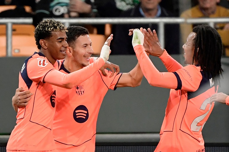 برشلونة يقتنص فوزا ثمينا من ريال بيتيس ويعزز صدارته للدوري الإسباني