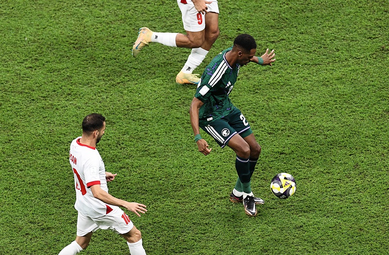 بقيادة سلامي.. الأردن تهزم السعودية وتواجه المغرب في نهائي كأس العرب