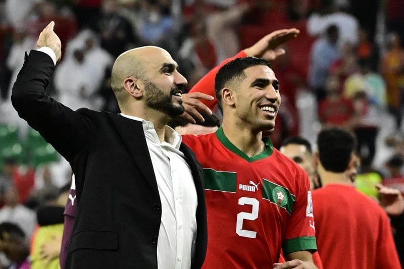 ندوة الركراكي وحكيمي: خطاب استراتيجي للرأي العام ودعوة لتوحيد الصفوف