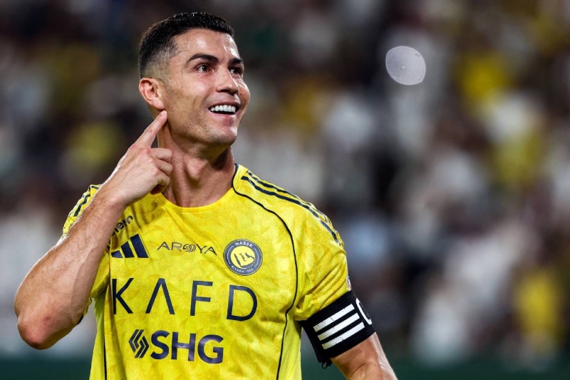 رونالدو أفضل لاعب في الشرق الأوسط