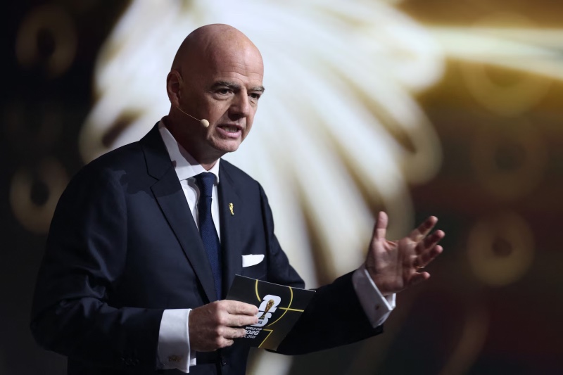 إنفانتينو: دبي ستحتضن جوائز "فيفا 2026"