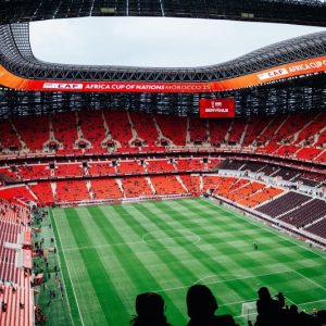 ملاعب "الكان" تلقي الضوء على مهارات العمال المغاربة في تشييد المنشآت الكبرى