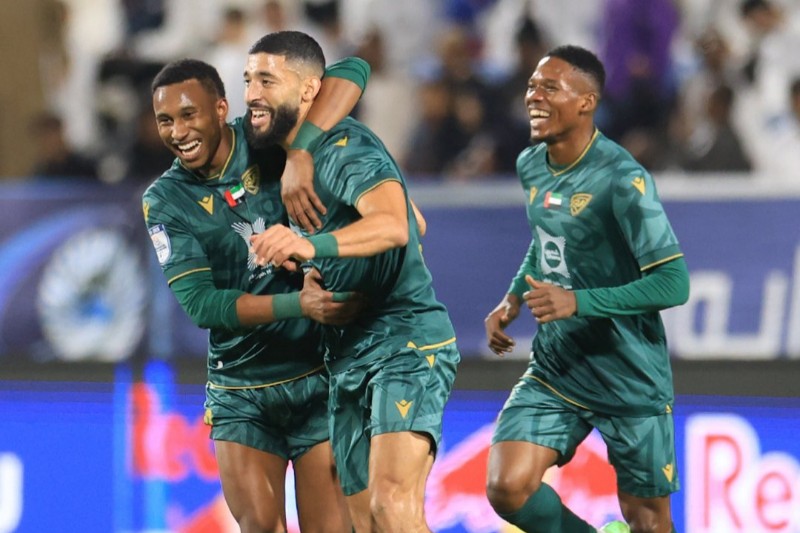 بعد غيابه عن نهائي كأس العرب.. تيسودالي يعود للتسجيل مع خورفكان