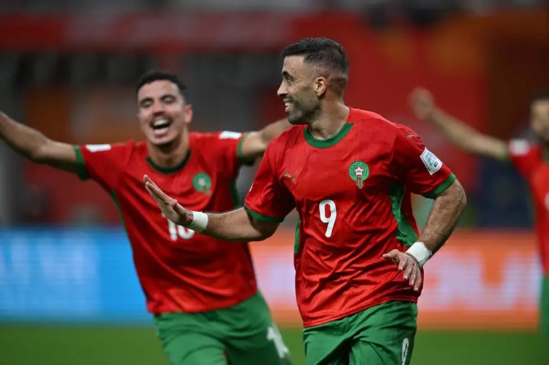 حمد الله يعلن اعتزاله للكرة دوليا