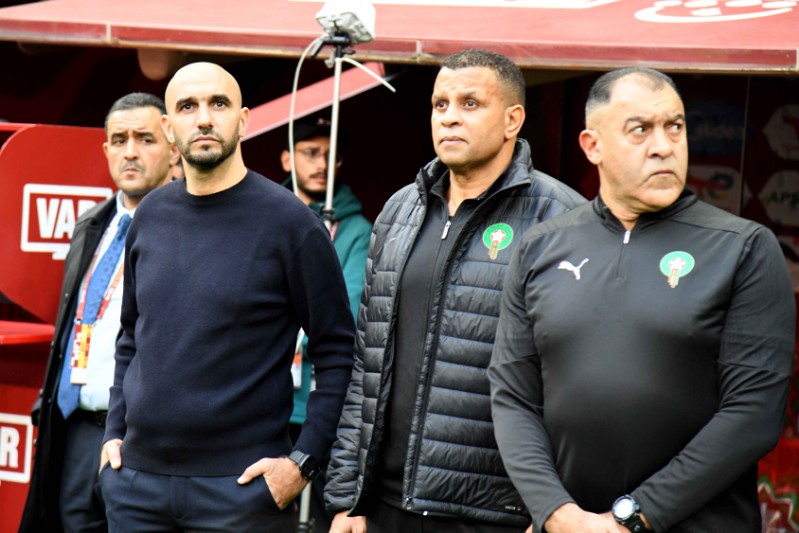 وليد الركراكي: أضعنا شوطًا كاملًا.. والتأهل مهم لاستخلاص الدروس