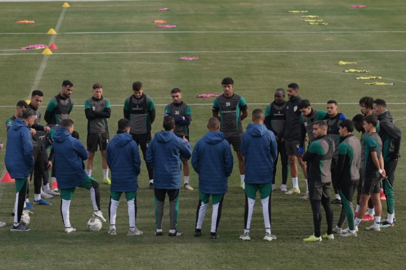 الرجاء الرياضي يواجه المغرب التطواني