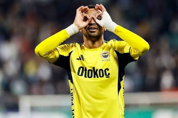 نابولي الإيطالي يضع النصيري في صدارة أولوياته لتعزيز الهجوم