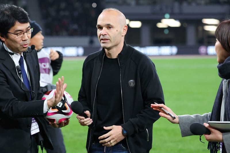 الدولي الإسباني السابق إنييستا مرشح لتولي منصب بالمغرب