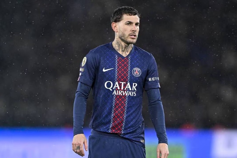 اتهام هيرنانديز لاعب سان جيرمان بالاتجار بالبشر والتوظيف غير القانوني