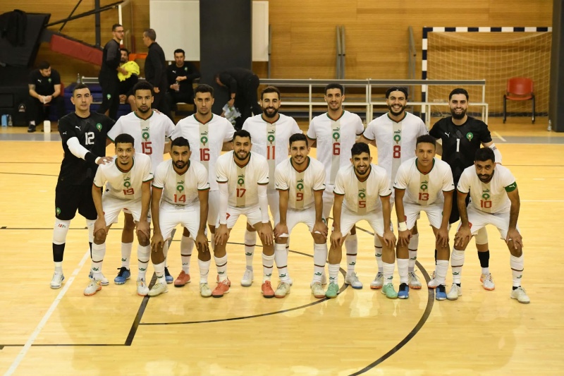 "أسود القاعة" يبلغون نهائي "ويك فوتسال"