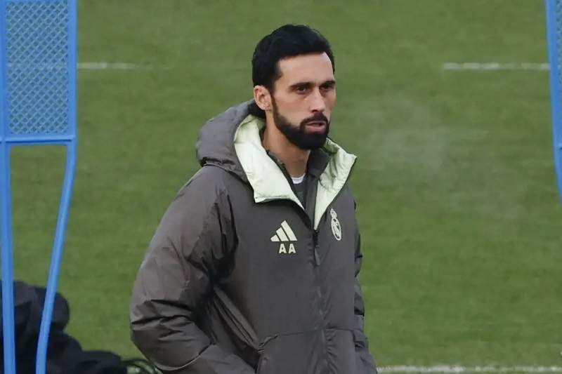 بعد نتائجه المخيبة.. خطوة أولى لريال مدريد لتعويض أربيلوا