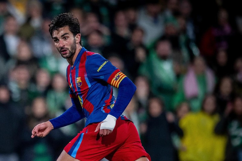 برشلونة ينجو من مفاجآت كأس ملك إسبانيا بفوز صعب على سانتاندير