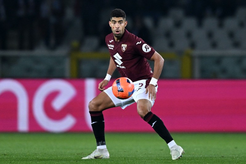 ماسينا يطالب بعقد إلى 2028 والسد يفضل صيغة مرنة لحسم الصفقة