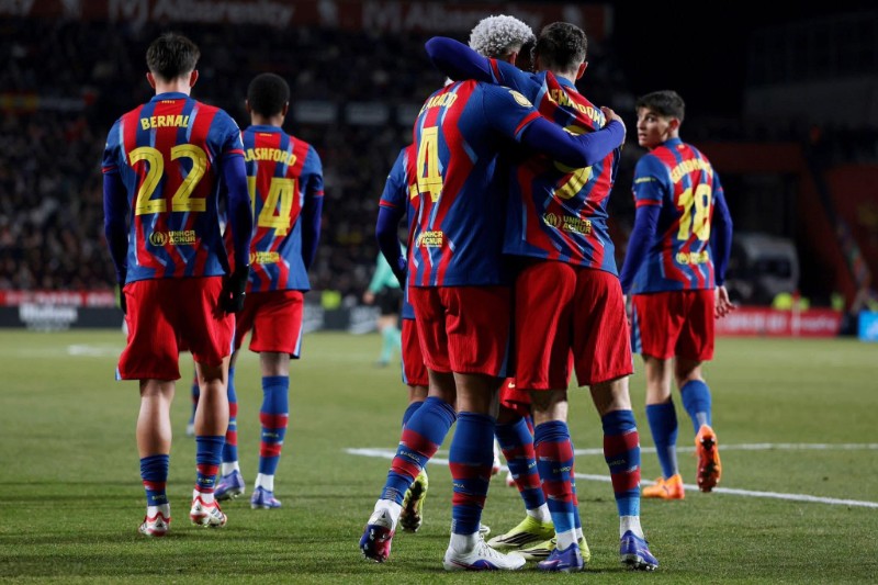 برشلونة يعلن انسحابه من مشروع السوبر