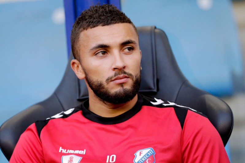 كورينثيانز البرازيلي يفاوض زكريا لبيض