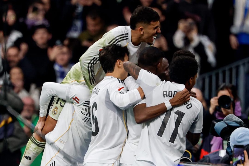 ريال مدريد يصالح جماهيره بفوز بشق الأنفس أمام فاييكانو في الدوري الإسباني