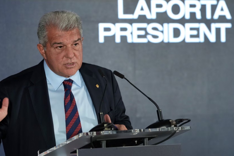 لابورتا يؤكد: ملعب كامب نو غير جاهز لاحتضان نهائي مونديال 2030