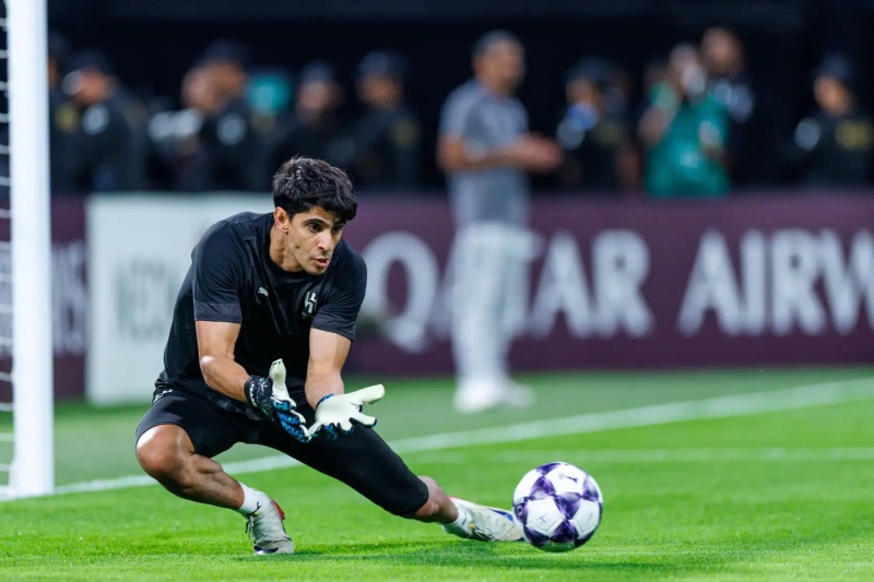 الدعيع ينتقد مردود بونو مع الهلال
