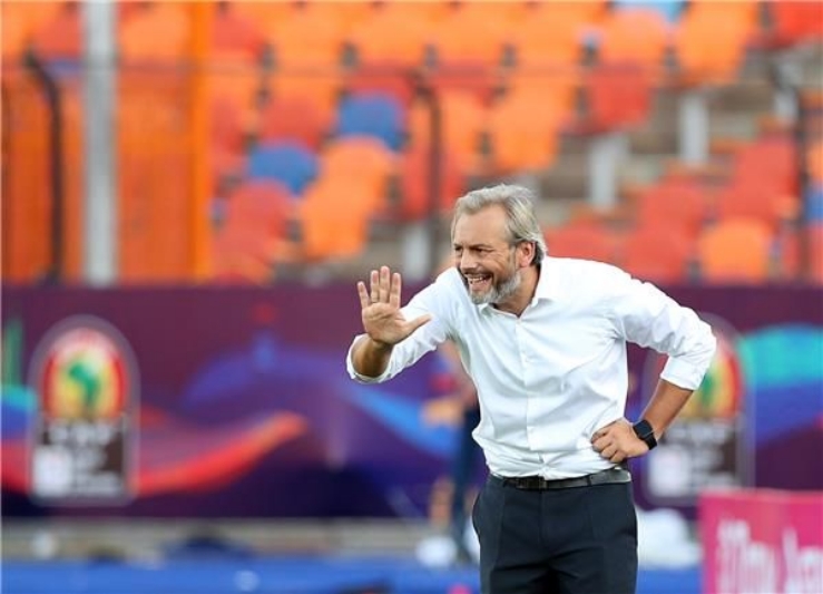 ديسابر: منتخب الكونغو يخوض ملحق المونديال تحت شعار نكون أو لا نكون