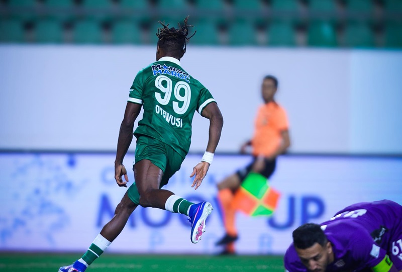 الرجاء يعود بفوز ثمين من أكادير على حساب الحسنية ويتصدر الدوري الاحترافي