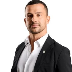 ساكرامنتو: الانضمام لـ"الأسود" شرف