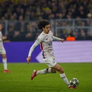 أيوب بوعدي نجم ليل الفرنسي ينضم مبدئيا إلى المنتخب الوطني المغربي