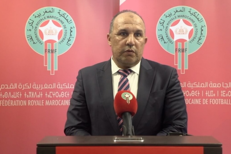 شكوك تحوم حول توقف البطولة الوطنية