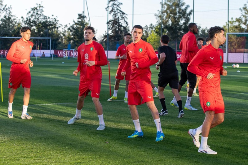بمشاركة لاعبين من منتخب أقل من 23 سنة.. "الأسود" يرفعون نسق التحضيرات