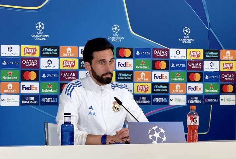 أربيلوا مدرب الريال يتوعد بايرن بمصير مانشستر سيتي في دوري أبطال أوروبا