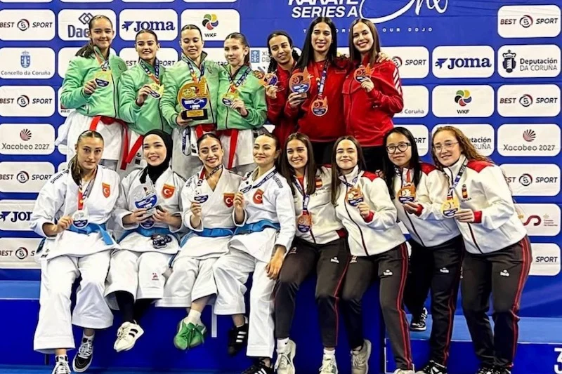 المنتخب الوطني للكراطي يتألق بإسبانيا