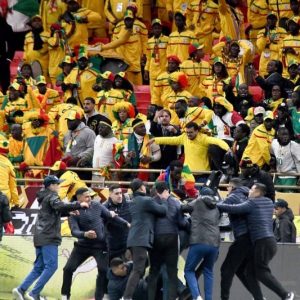 السنغال تتحرك “دبلوماسيا وقضائيا ودينيا” في ملف المشجعين المعتقلين