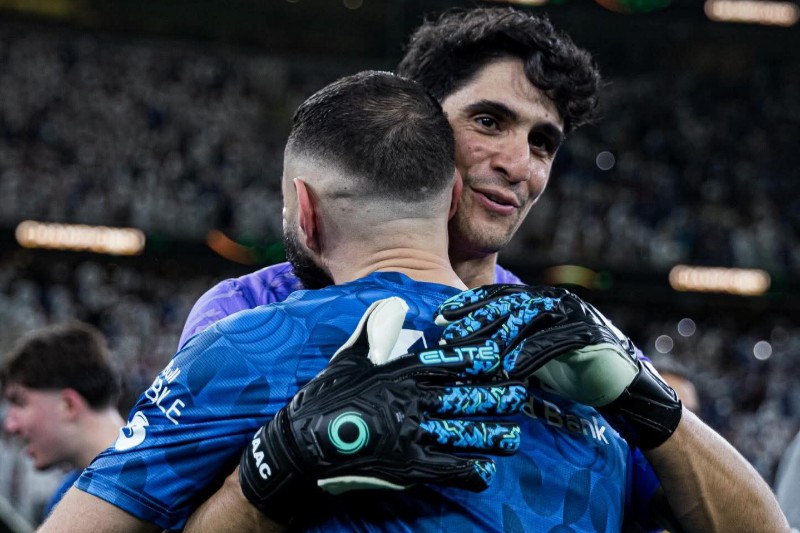 بعد شكوك حول مشاركته أمام النصر.. بونو جاهز لقمة الدوري السعودي