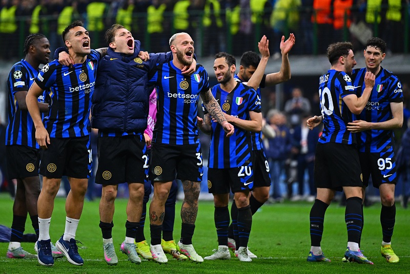 إنتر ميلان يبدأ حملة الدفاع عن لقب الدوري الإيطالي بمواجهة مونزا