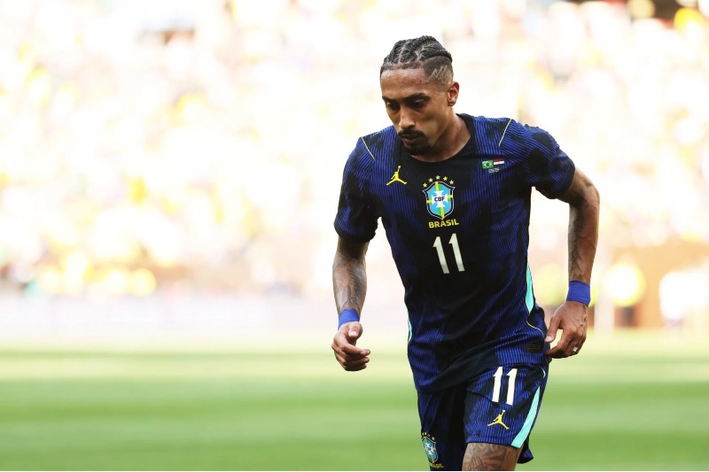 رافينيا يشيد بقوة المنتخب المغربي