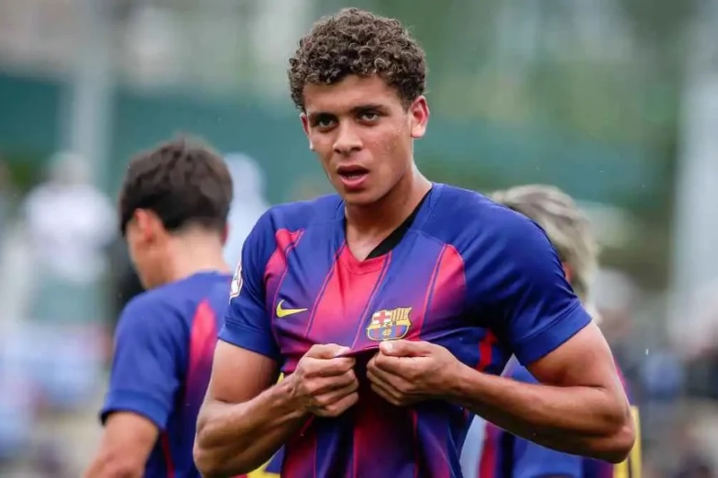 ‎برشلونة يفعّل بند شراء عبد الكريم