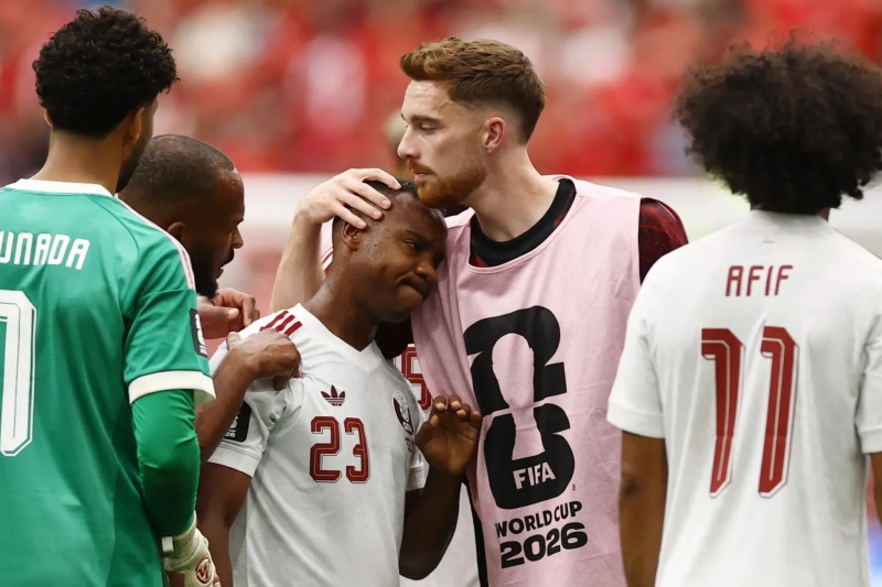 إيقاف ماديبو لاعب قطر 5 مباريات بسبب كسر قدم لاعب كندا إسماعيل كونيه