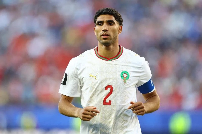 حكيمي يزاحم النيبت.. تعرف على أكثر اللاعبين مشاركة بقميص المغرب