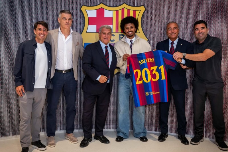 كريم أديمي ينتقل رسميا إلى برشلونة
