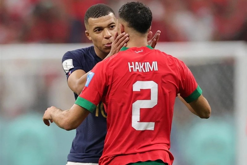 "فيفا": المغرب وفرنسا.. مواجهة خاصة بين لاعبين يعرفون بعضهم البعض 
