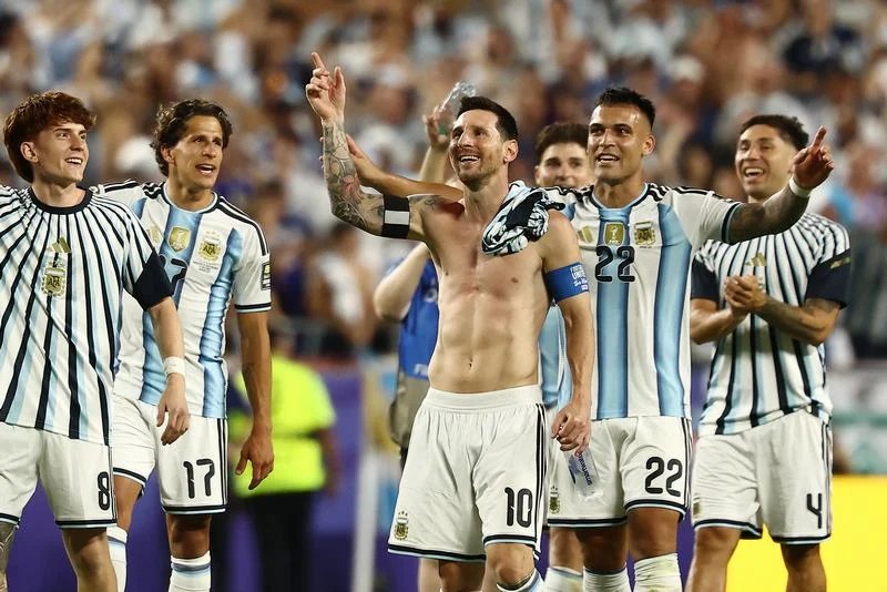الأرجنتين تعبر إلى نصف نهائي مونديال 2026 بعد مباراة شاقة أمام سويسرا