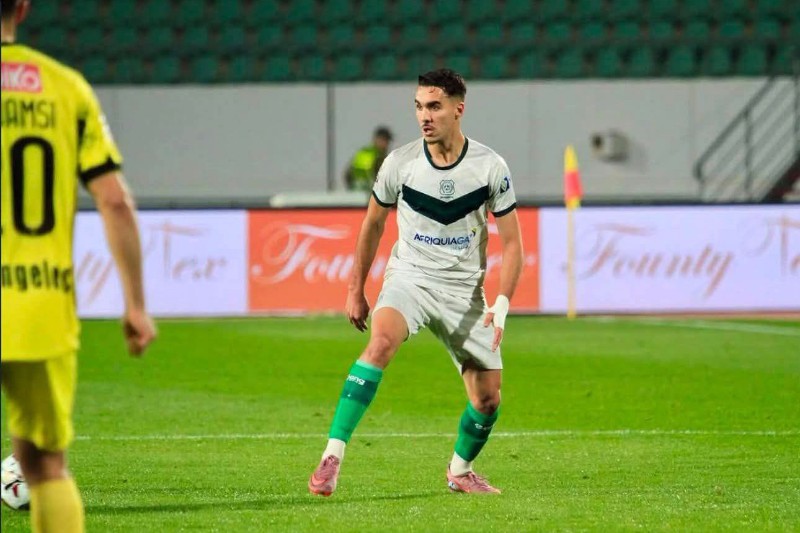 المغرب الفاسي يتعاقد مع منير الگوج