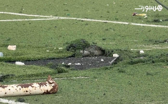 أحد ملاعب القرب بسيدي عثمان في حالة يرثى لها