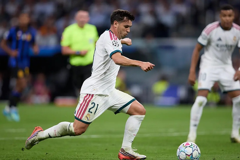 دياز احتياطي في لقاء الريال ورايو