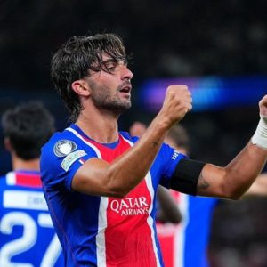 باريس سان جيرمان يعمق جراح مارسيليا ويهزمه بثنائية في كلاسيكو فرنسا